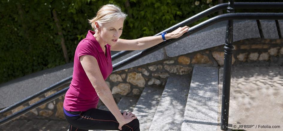 Frau mit COPD macht Sport.